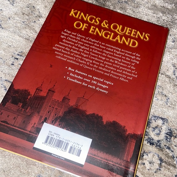 Two Royal Books! Kings and Queens - Picture 5 of 7